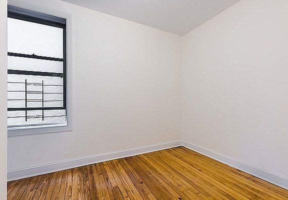 4th image of 655 W 177th St APT 4C