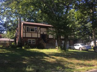 32 Restful Ln, Wareham, MA 02571