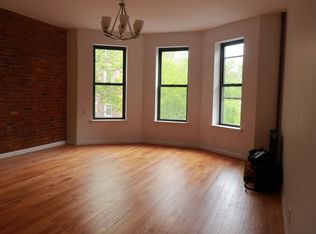 556 Dean St APT 2R, Brooklyn, NY 11217