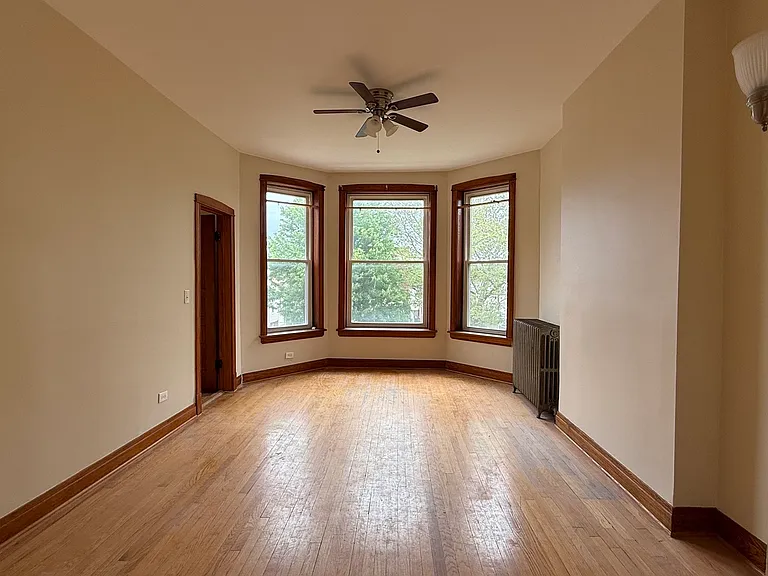 2022 N Lawler Ave #2 — Photo 8
