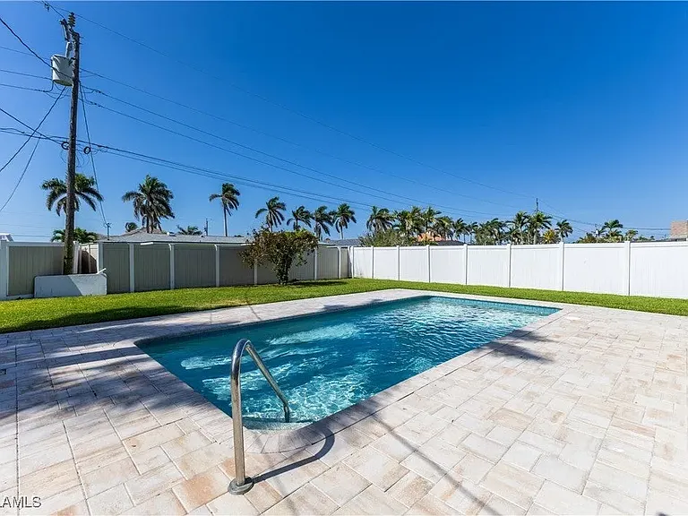 444 Bayshore Dr — Photo 15