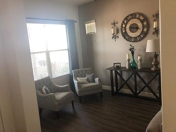 5th image of 20661 W Briarwood Dr