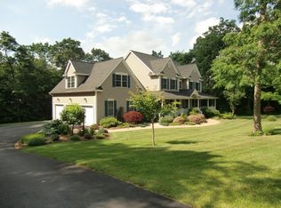 19 Crystal Ridge Dr, Tolland, CT 06084