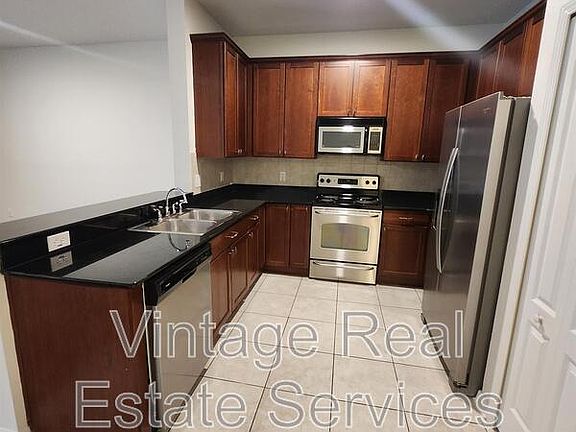 5th image of 9333 Stone River Pl