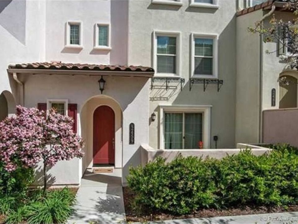 1st image of 2459 Longstaff Ct