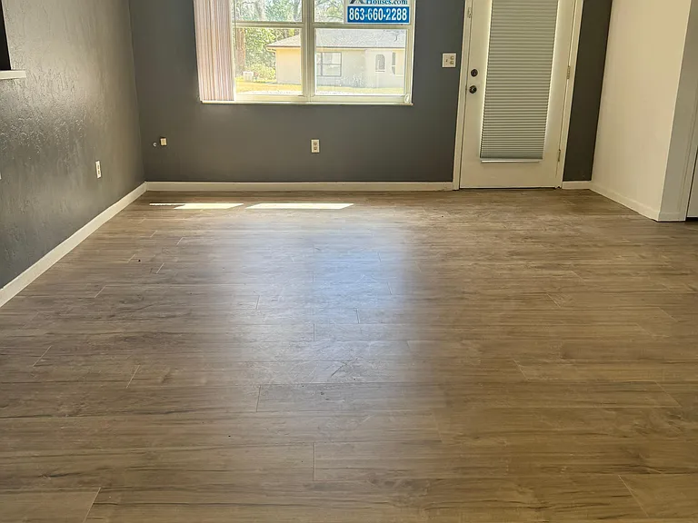 308 Violet Ln — Photo 33