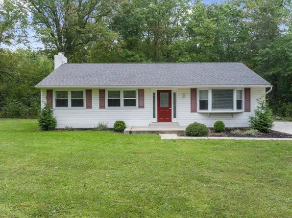 222 Salford Station Rd, Perkiomenville, PA 18074