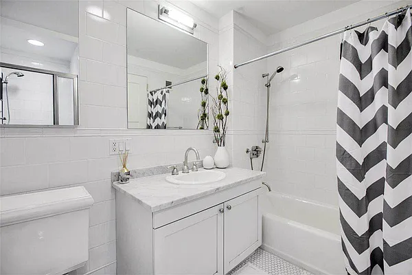 Rented by Accent Holdings, LLC | media 17