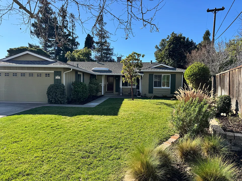 955 Cherry Ave