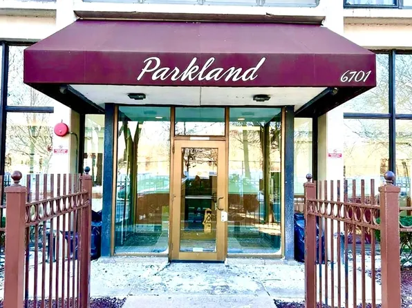 6701 S Crandon Ave APT 9B, Chicago, IL 60649