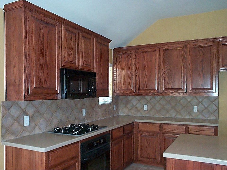 2nd image of 1608 Van Landingham Dr