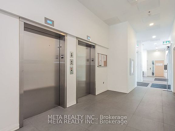 3rd image of 1900 Simcoe St N #530