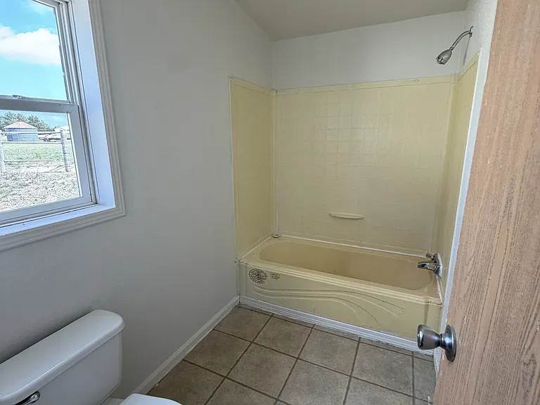 74 Jennifer Cir — Photo 8