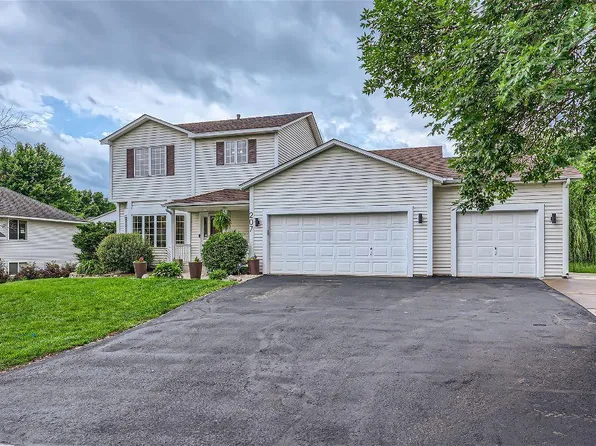 207 2nd St NW, Saint Michael, MN 55376