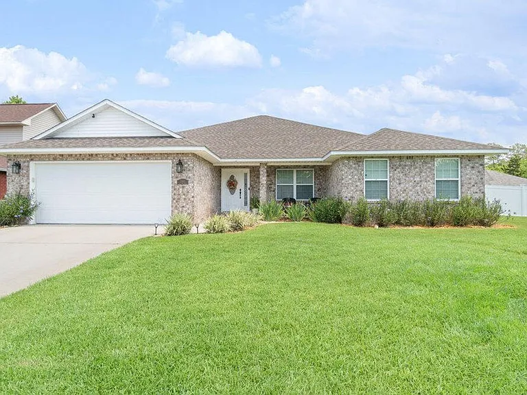 7160 Blue Jack Dr — Photo 1