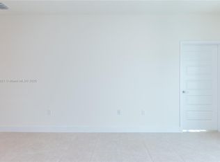 4640 SW 84th Ave #460, Miami, FL 33166