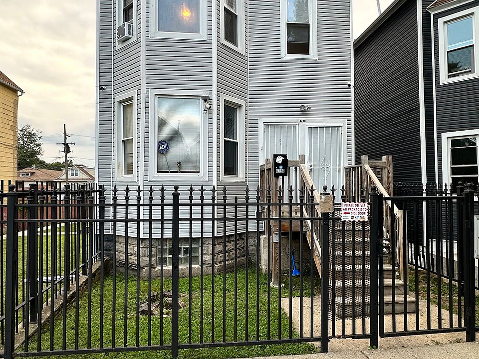 8726 S Escanaba Ave #2F, Chicago, IL 60617 | Zillow