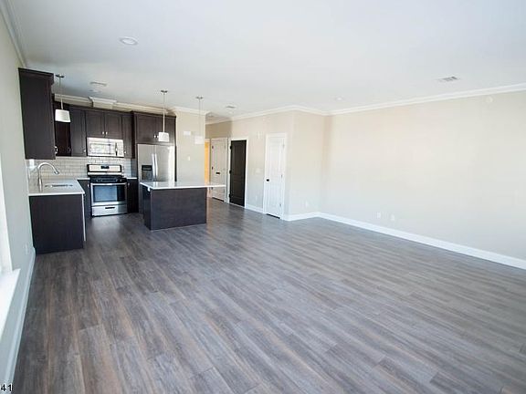 Open Layout