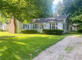 608 E South Ave, Greenville, IL 62246