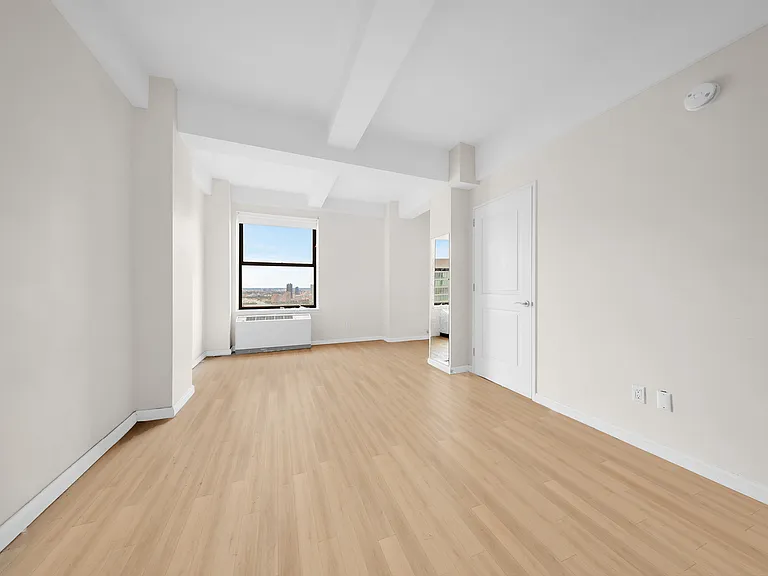 20 West St #31A — Photo 3
