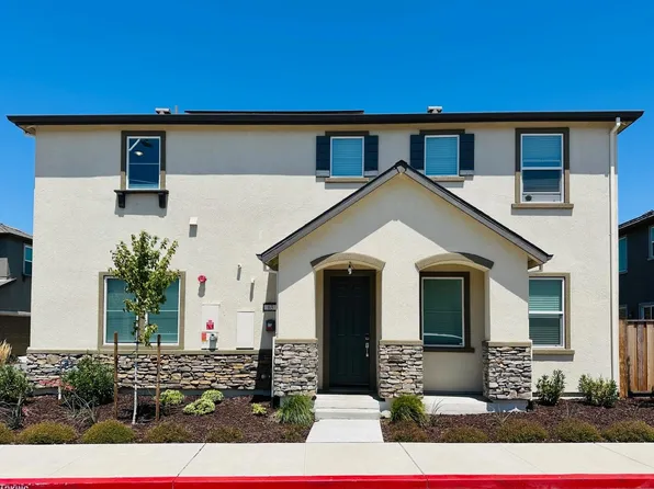 61 Brook Ln, Pittsburg, CA 94565