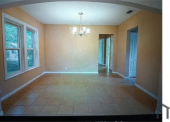 534 W 24th St — Photo 11