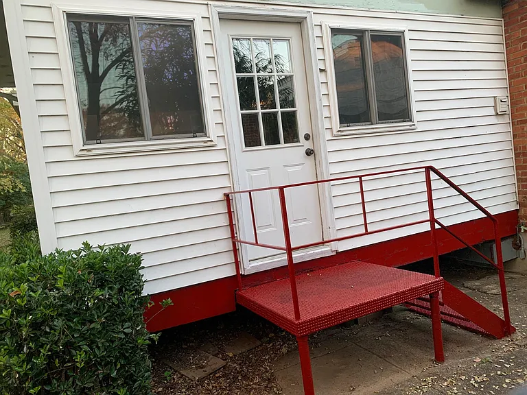 steps to sunroom