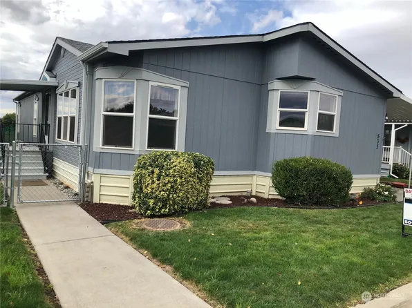 533 NE Villa Street, College Place, WA 99324