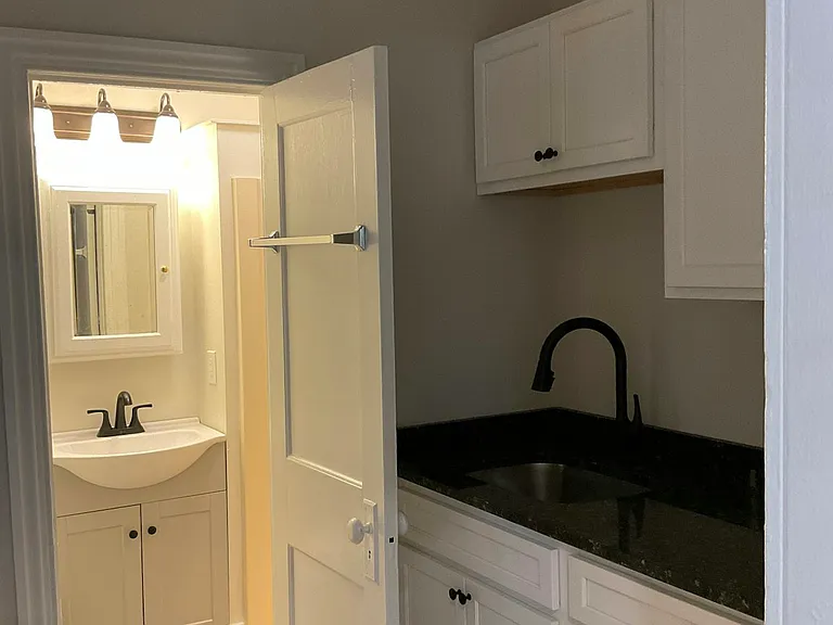 1570 Cotton St #1 — Photo 11