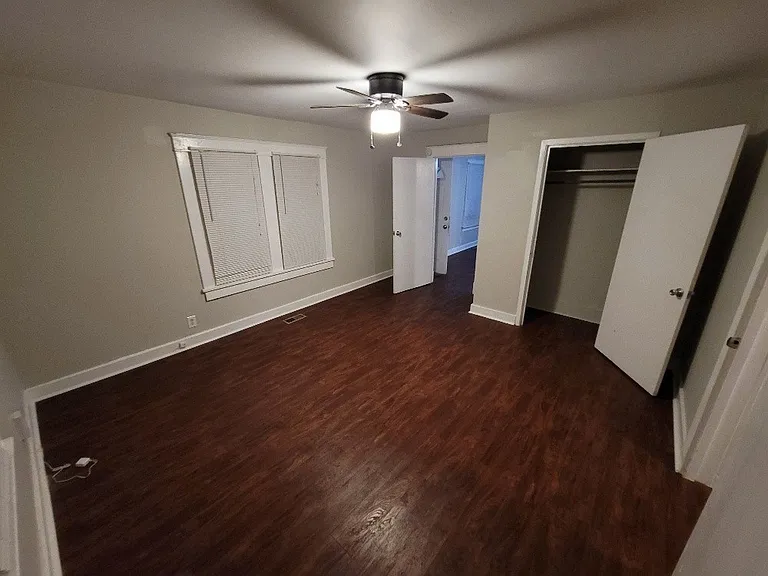 657 James Ave — Photo 15