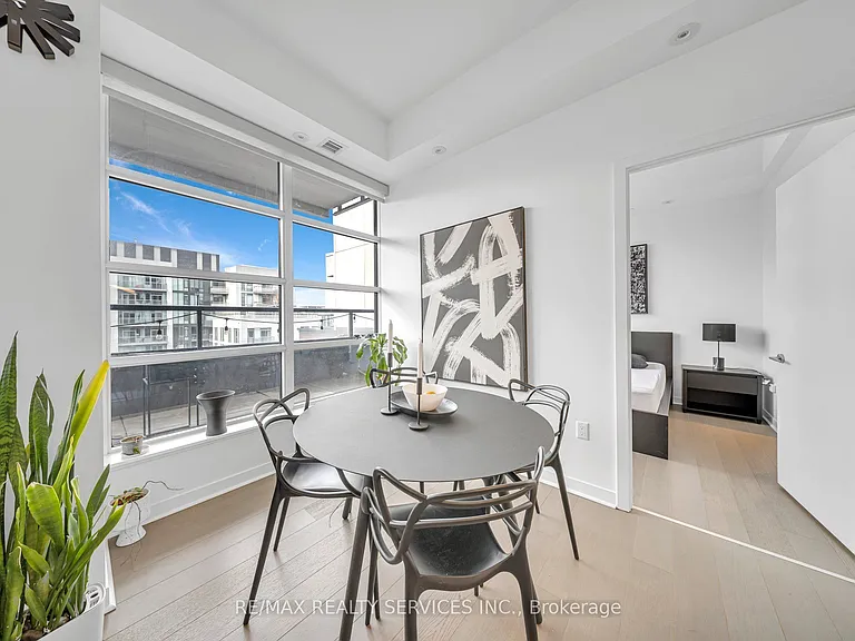 501 Adelaide St W #1404 — Photo 31