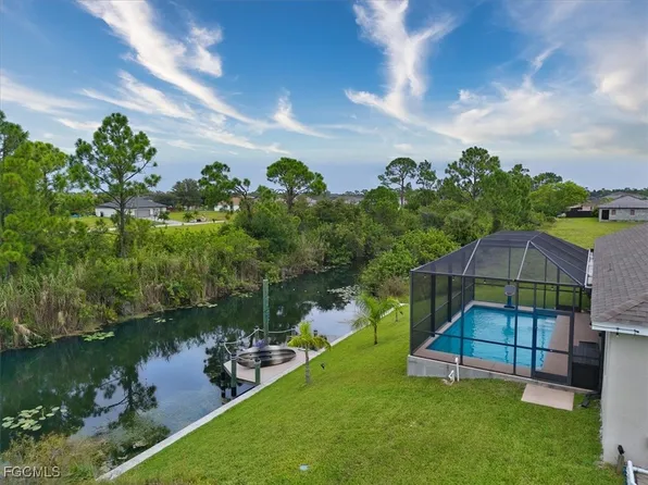 2720 NW 17th Pl, Cape Coral, FL 33993