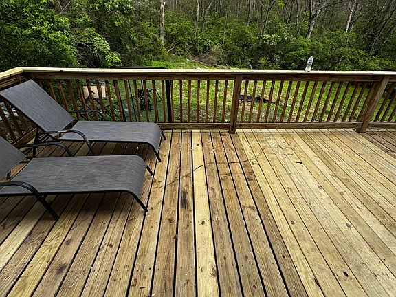 5th image of 2413 Woodale Ln #A