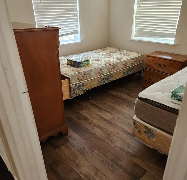 731 Avenue A SW #2 — Photo 1