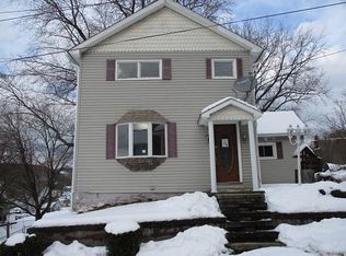34 Drummond Ave, Carbondale, PA