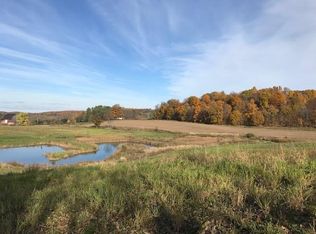 6371 E Hollow Rd, Canandaigua, NY 14424