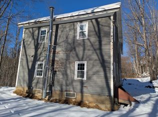 171 Prospect St, Chester, MA 01011