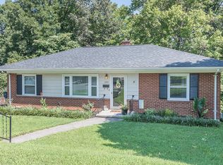 2801 Northview Dr SW, Roanoke, VA