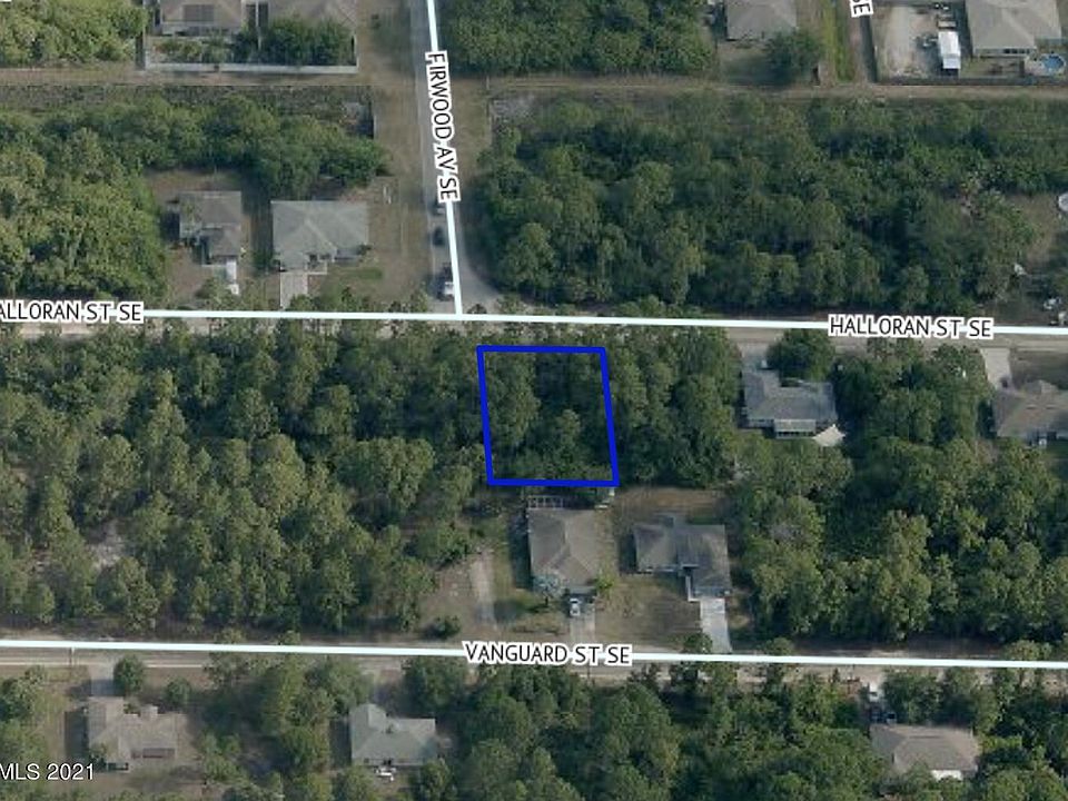 1st image of 410 Halloran St SE