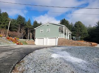 35 Dowe Rd, Ellenville, NY 12428