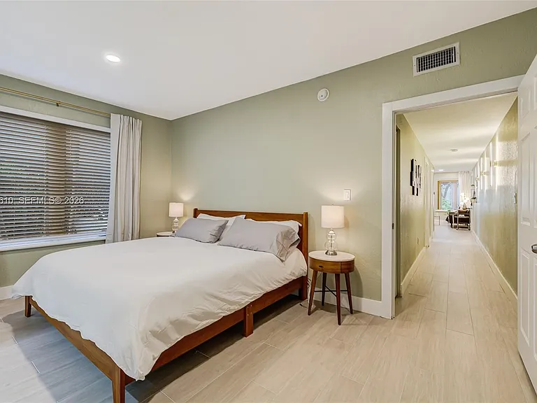 1018 Meridian Ave #2 — Photo 21