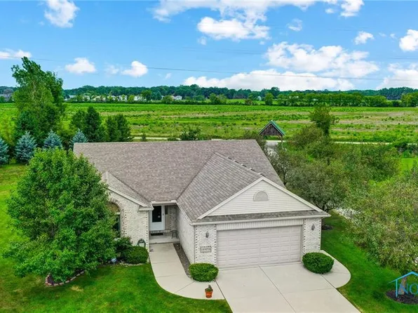 10379 Blue Ridge Dr, Whitehouse, OH 43571