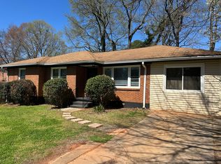 3018 Laguna Dr, Decatur, GA 30032