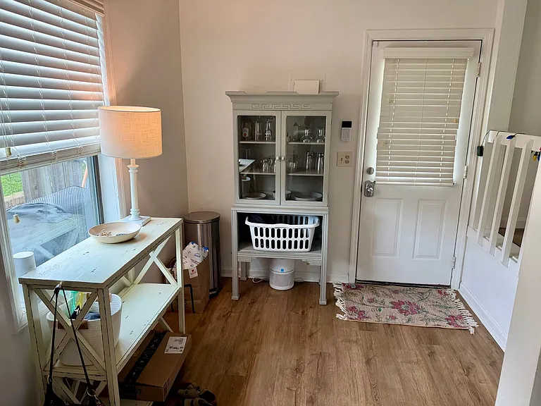 1825 Wire Rd #3 — Photo 6