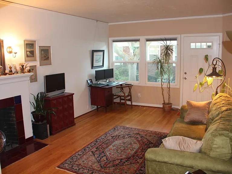 6500 N Michigan Ave #2 — Photo 5