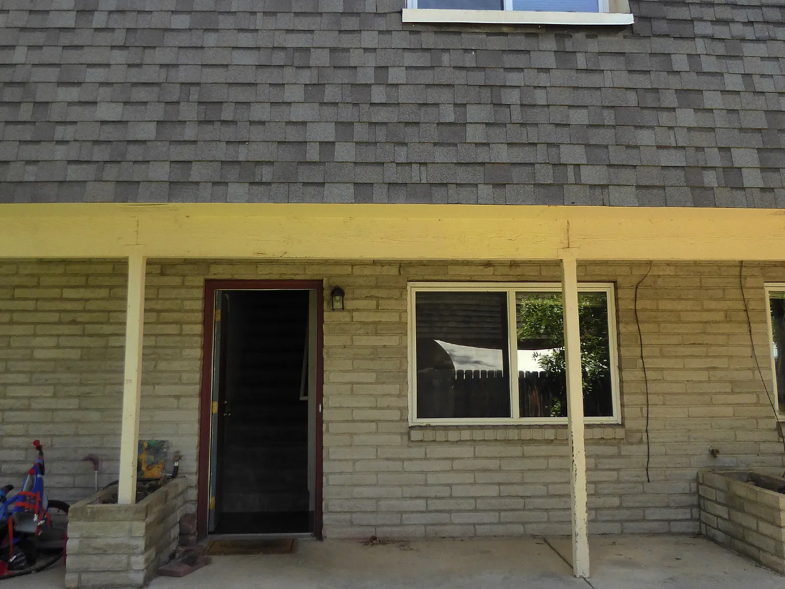2 bed, 1.5 bath, $1,426 — Photo 2