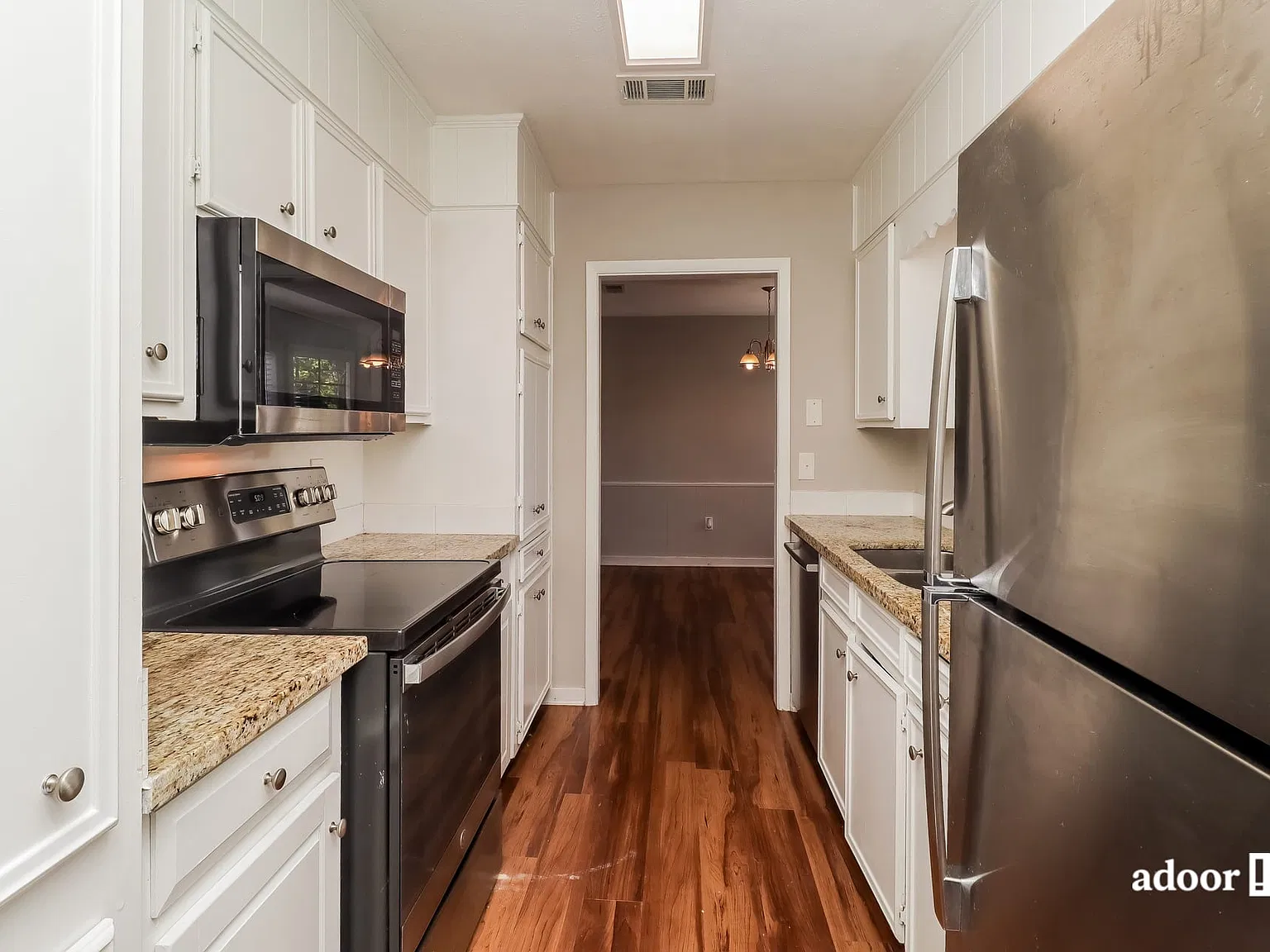 4 bed, 2.0 bath, 1800 sqft, $1,995 — Photo 3