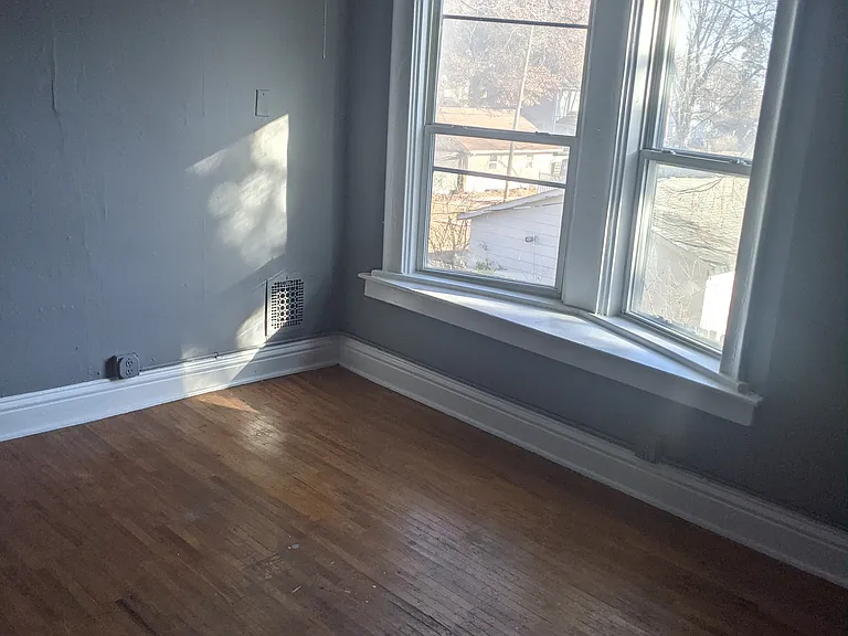 210 W Jackson Ave #3 — Photo 9