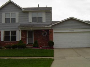 46211 Registry Dr, Canton, MI 48187
