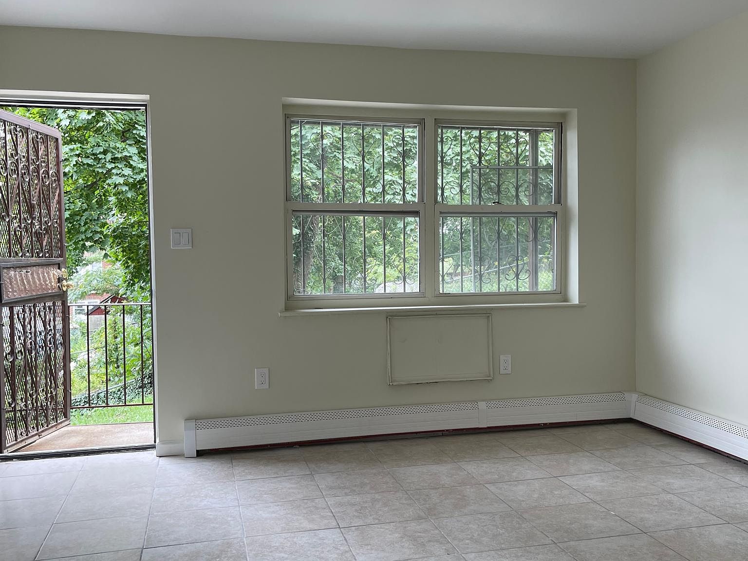 2110 Light St, Bronx, NY 10466 Zillow